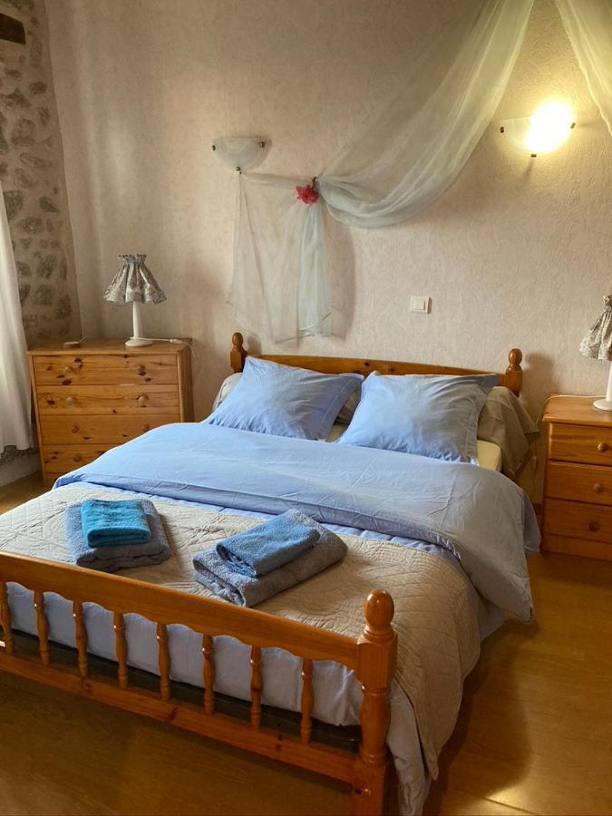 Golinhac Lo Soulenquo A Fonteilles Sur Le Gr 65 Bed & Breakfast エクステリア 写真