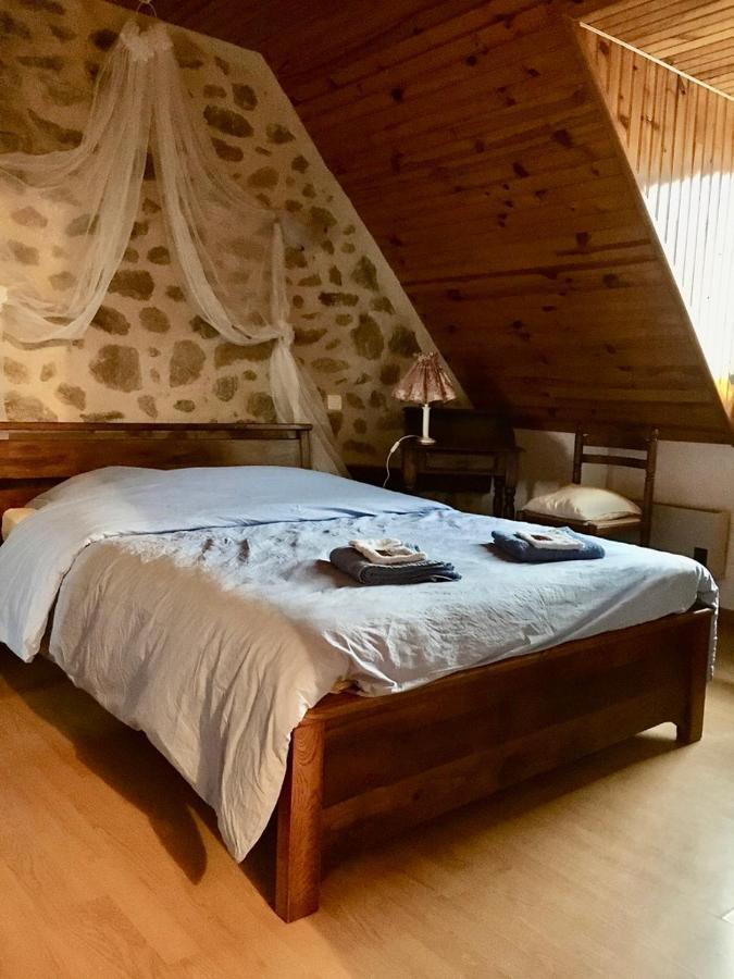 Golinhac Lo Soulenquo A Fonteilles Sur Le Gr 65 Bed & Breakfast エクステリア 写真